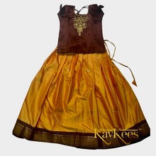 Load image into Gallery viewer, Collection Mahathi - Yellow with Dark Brown Border and Dark Brown Dupion Blouse with Embroidery