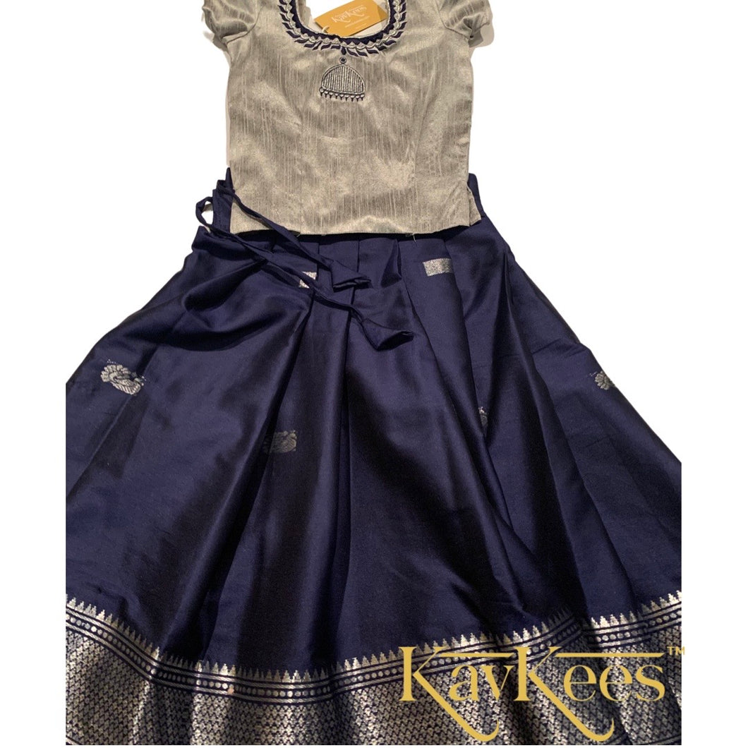 Collection Mahathi - Navy blue with Silver Paithani Skirt with Silver Dupion Blouse with Bell Embroidery
