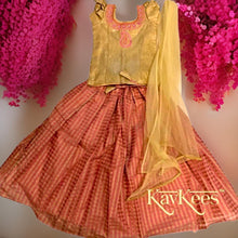 Load image into Gallery viewer, Collection Chakori - Pink and Beige Checks-patterned Lehenga with Gold Khiccha Silk Embroidered Blouse with Dupatta with Beige Net Dupatta
