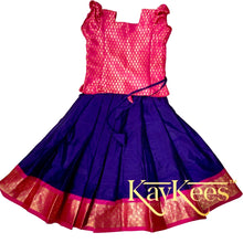 Load image into Gallery viewer, Collection Mahathi -Navy Blue with Hot Pink Border Silk Cotton Skirt and Hot Pink Silk Brocade Blouse
