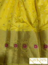 Load image into Gallery viewer, Collection Chandira- Lemon Yellow Chanderi Cotton Silk with Magenta Dupion Silk Blouse
